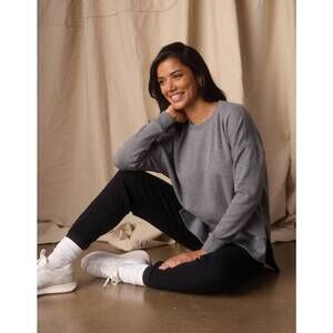 NEW THE NORMAL BRAND fleece puremeso splitside pullover in heather grey